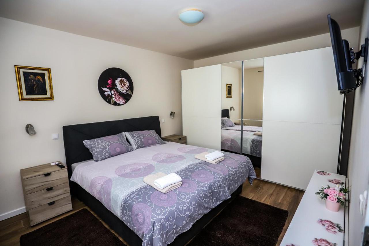 Apartman Veronika Ðakovo Eksteriør billede